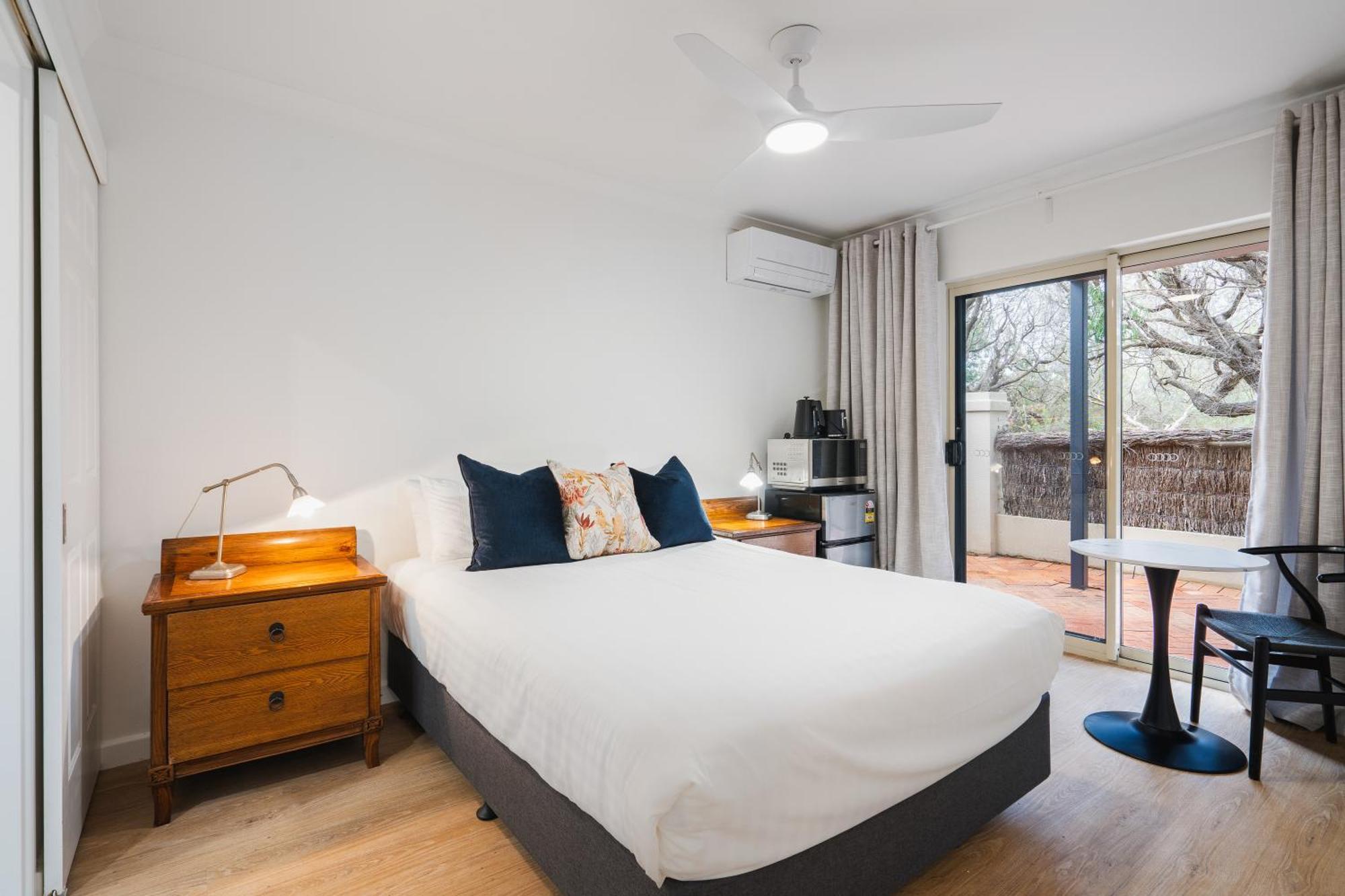 Bay Village Resort Dunsborough Bagian luar foto