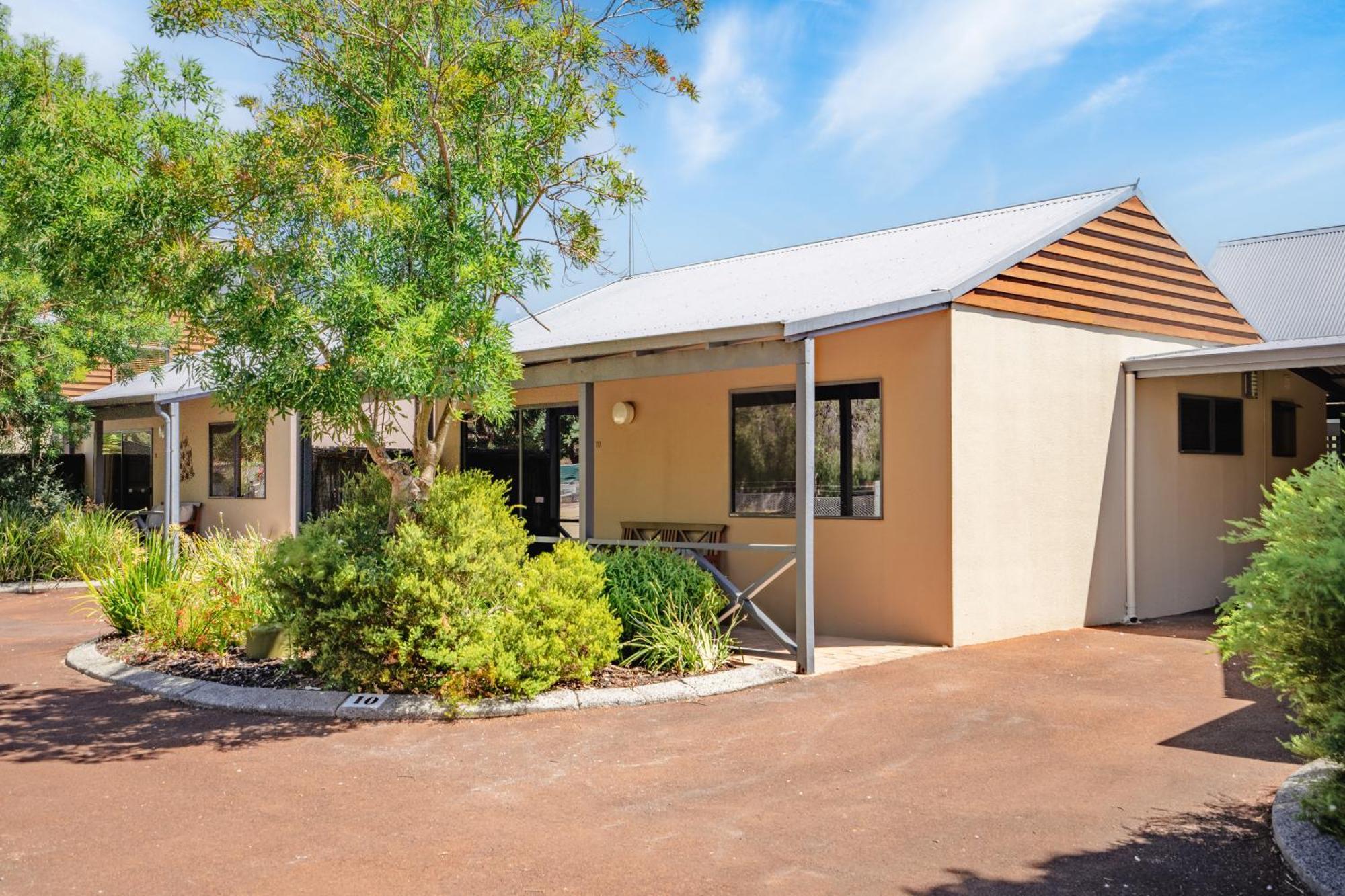 Bay Village Resort Dunsborough Bagian luar foto
