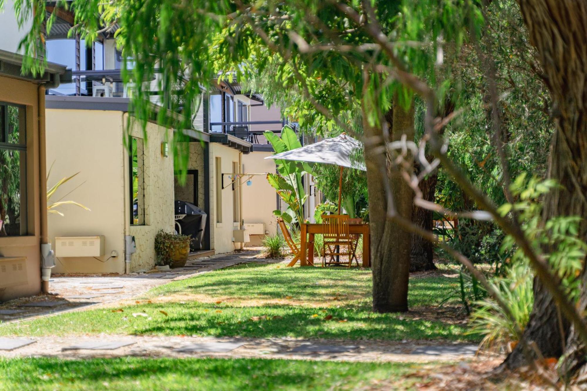 Bay Village Resort Dunsborough Bagian luar foto